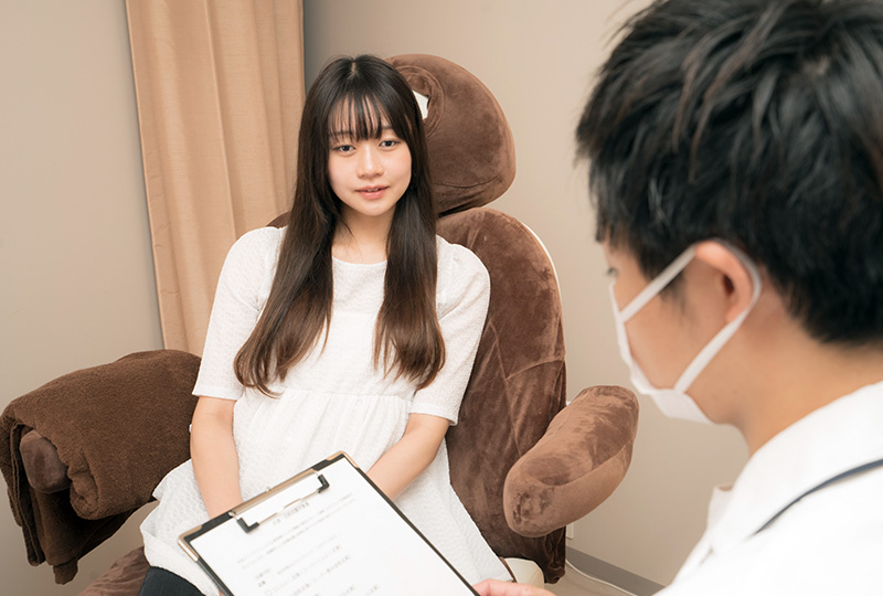 診察